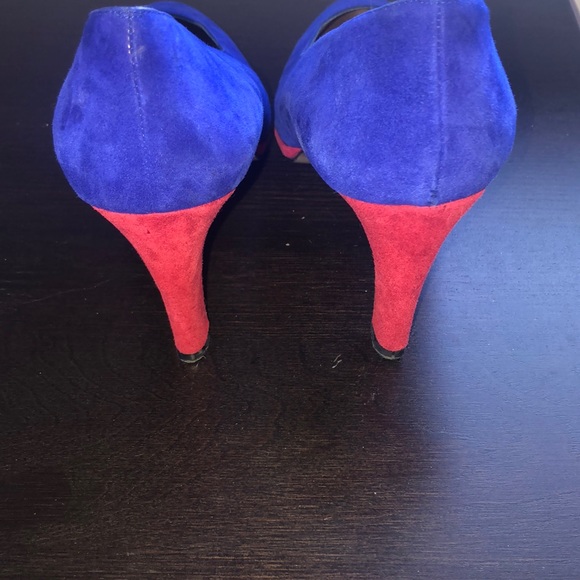 VINTAGE 80’s blue suede heels with red accents. Excellent condition/quality - Picture 5 of 8